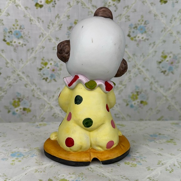 Adorable Vintage Lefton Clown Figurine - Picture 4 of 11
